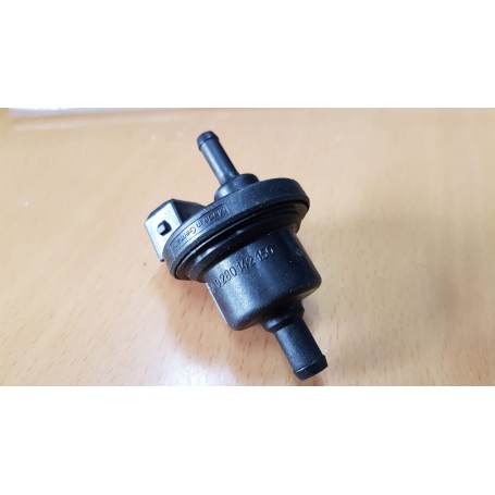 VALVOLA DI SFIATO SERBATOIO BENZINA ALFA - BMW FIAT BOSCH 0280142150 CASSA 166/A