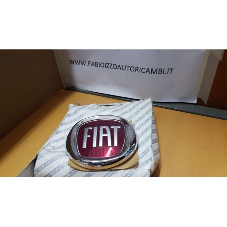 FREGIO POSTERIORE BAULE FIAT 500 LOGO FIAT 735521414 CASSA 169/A