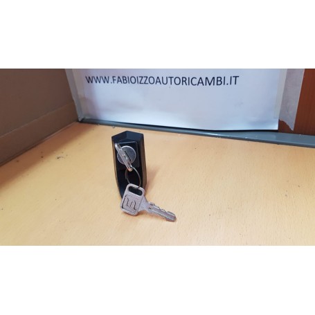 PULSANTE COFANO POSTERIORE FIAT 600T - 850FURGONE - 900 T - 900 E - CASSA 134/A