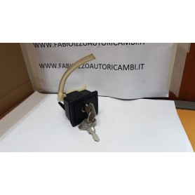 PULSANTE COFANO POSTERIORE RENAULT 11 ORIGIN.CASSA 179/A