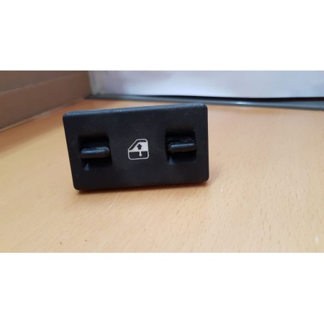 PULSANTE ALZAVETRO SINISTRO AUTOBIANCHI Y10 DAL 1985 AL 1989 CASSA 186/A