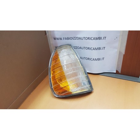 FANALE FRECCIA ANTERIORE DESTRA MERCEDES W123 BICOLORE CASSA 187/A
