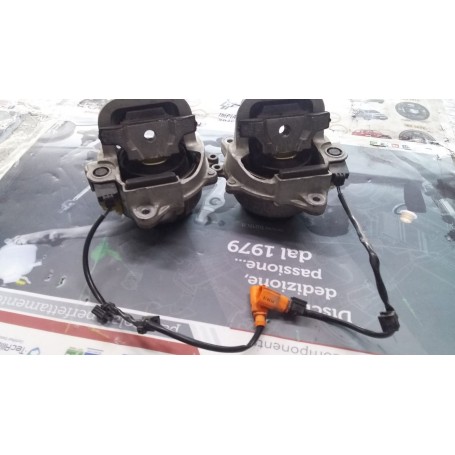 COPPIA SUPPORTO MOTORE DX - SX AUDI A8 4.2 TDI DAL 2010 USATI ORIGINALE AUDI
