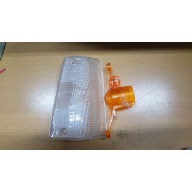 PLASTICA FANALE FRECCIA ANTERIORE SINISTRA FIAT PANDA 750 SCAFF.FARI PAN.31