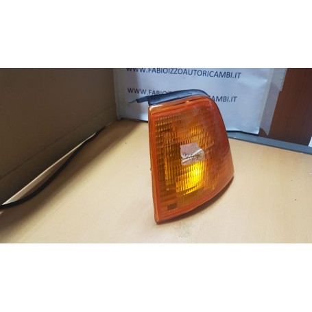 FANALE FRECCIA ANTERIORE SINISTRA AUDI 80 DAL 1986 AL 1991 SCAFF.FARI PIAN31