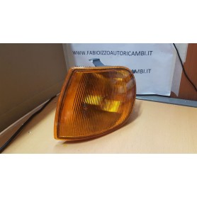 FANALE FRECCIA ANTERIORE SINISTRO VOLKSWAGEN POLO SCAFF.FARI PIA.31