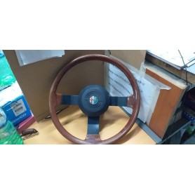 VOLANTE USATO PER ALFA ROMEO ANNI 80 CASSA 192/A