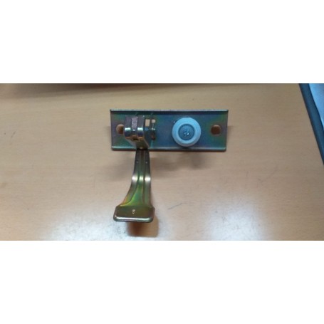 GANCIO CHIUSURA COFANO ANTERIORE FIAT PUNTO DAL 1993 AL 1999 CASSA 182/A