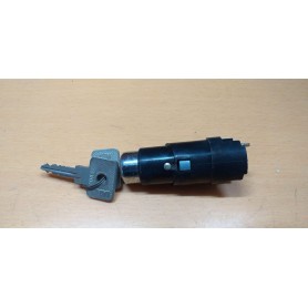 PULSANTE COFANO POSTERIORE BAULE FIAT 131 CASSA 182/A