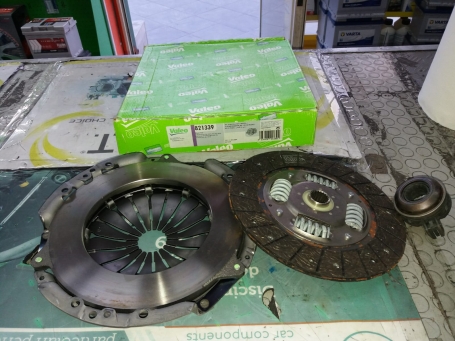 KIT FRIZIONE CITROEN JUMPER PEUGEOT BOXER 1.9D - TD DAL 1994 AL 2002