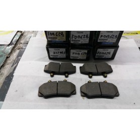 PASTIGLIE FRENO ANTERIORI VOLVO 740 - 760 - 780 - CASSA 73/A