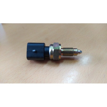 INTERRUTTORE RETROMARCIA ALFA 164 2,0 TS - V6 - TURBO - 3,0- 46411473 - CASSA 219/A