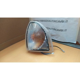 FANALE FRECCIA ANTERIORE DESTRA ALFA ROMEO 33 PRIMA SERIE BIANCA SCAFF.FARI PIAN.33