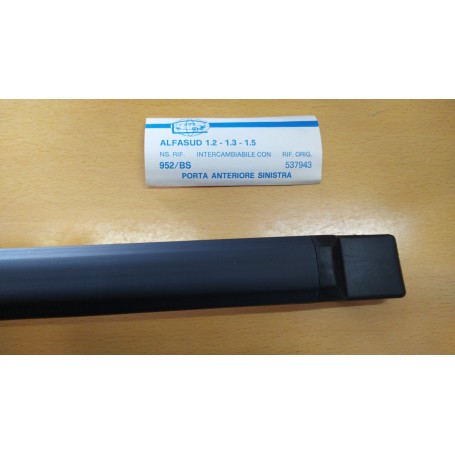 MODANATURA PORTA ANTERIORE DESTRA ALFA ROMEO ALFA SUD 537942 SCAFF.DISCHI FR.