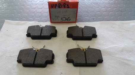 PASTIGLIE FRENO ANTERIORE VOLVO 440 SEFI 