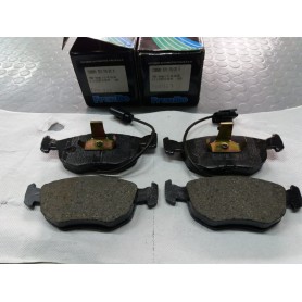 PASTIGLIE FRENO ANTERIORI FORD MONDEO CASSA 67/A