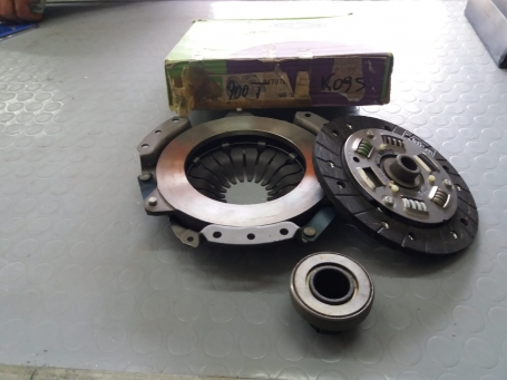 KIT FRIZIONE FIAT 850 - 900 T PANORAMA - PULMINO VALEO CASSA 135/A