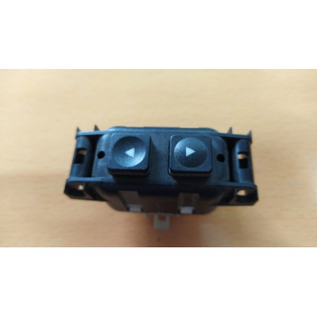 PULSANTE ALZAVETRO FIAT TIPO - TEMPRA - NERO CODICE ORIGINALE 7592533 CASSA 1