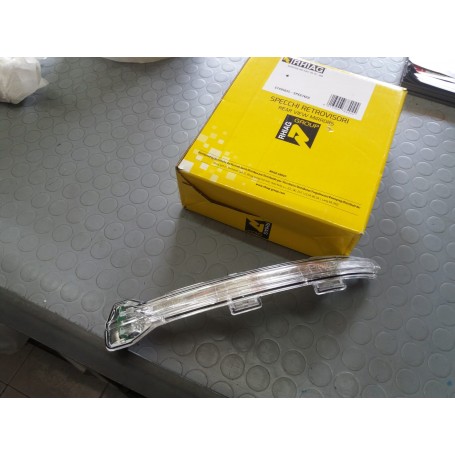 FANALE RETROVISORE DX VW GOLF VII 