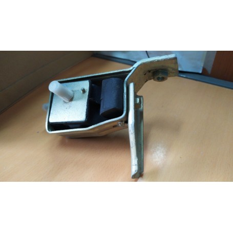 SUPPORTO MOTORE FORD FIESTA