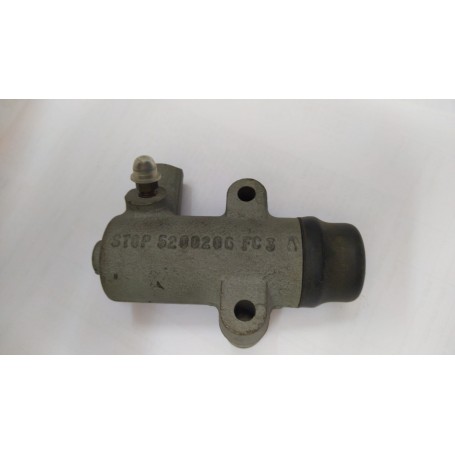 CILINDRETTO FRIZIONE PEUGEOT 504 1.9 D, 2.1 D, 2.3 D, BENDIX 651506 208609 CASSA 233/A