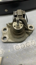 SUPPORTO MOTORE RENAULT