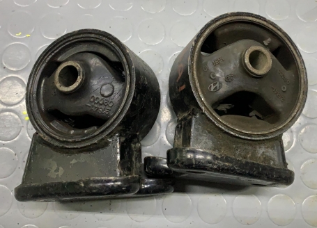 SUPPORTO MOTORE HYUNDAI