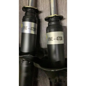 332068 - 332069 - COPPIA AMMORTIZZATORI ANTERIORI MAZDA 121 - DISPONIB.BILSTEIN VNE4738 - VNE4739 - SCAFF.AMM.PIAN.18