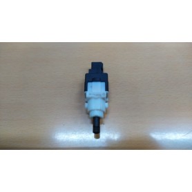 INTERRUTTORE LUCE FRENO STOP 7.1161 46840510 60669020 60816501 1543231CASSA 183/A