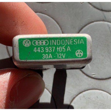 FUSIBILE MANTENIMENTO APERTURA AUTOMATICO VW.AUDI ORIGINALE USATO 443937105 CASSA 253/A