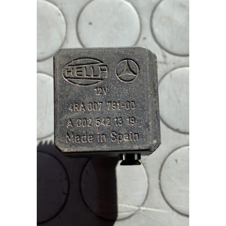 RELE PER POMPA CARBURANTE MERCEDES BENZ ORIGINALE 0025421319 CASSA 253/A