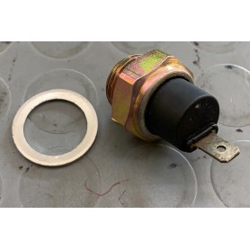INTERRUTTORE A PRESSIONE OLIO RENAULT SUPER 5 - 9/11 - 25 - TRAFIC I INTERMOTOR 51130 POS.ORIGINALE