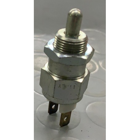 SENSORE INTERRUTTORE LUCE RETROMARCIA SKODA FAVORIT-FELICIA-105-120 EPS 1.860.021 CASSA 258/A