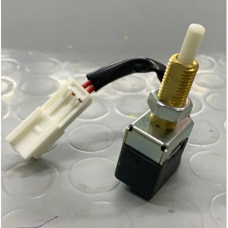 SENSORE INTERRUTTORE LUCE FRENO HYUNDAI LANTRA II-TERRACAN-COUPE EPS 1.810.174 CASSA 259/A