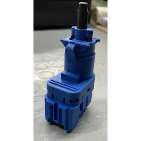 INTERRUTTORE LUCE FRENO MAZDA 2-3-5-6 EPS 1.810.244 CASSA 259/A