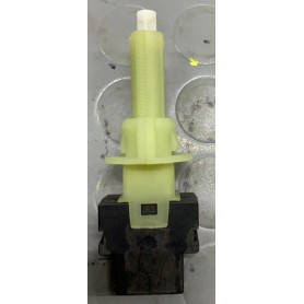 INTERRUTTORE LUCE FRENO SEAT IBIZA-MALAGA INTERMOTOR 51685 POS.ORIGINALE