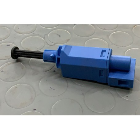 INTERRUTTORE LUCE FRENO FORD GALAXY-SEAT ALHAMBRA-VW GOLF III-PASSAT EPS 1.810.142 CASSA 269/A