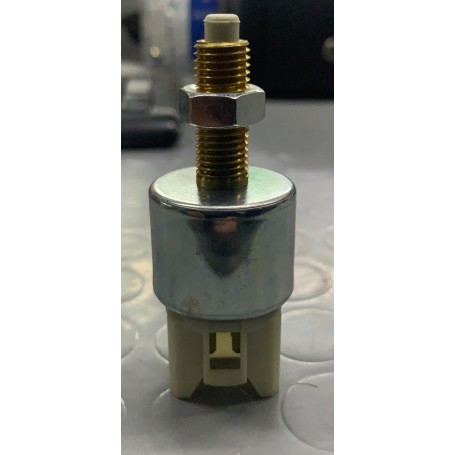 INTERRUTTORE LUCE FRENO HONDA CIVIC VI-ROVER 200-400-800 EPS 1..810.119 CASSA 10/B