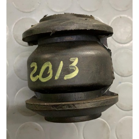 SILENT BLOCK ANTERIORE DX-SX ADATTO PER FIAT-PEUGEOT-CITROEN DISP BIRTH 2013 POS.ORGINALE