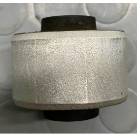 SILENT BLOCK ANTERIORE ADATTO PER AUDI A4-A8-VW PASSAT DISP TRW JBU138 POS.ORIGINALE