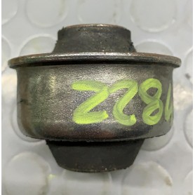 SILENT BLOCK ANTERIORE DX-SX ADATTO PER PEUGEOT 206 DISP BIRTH 2284 POS.ORIGINALE