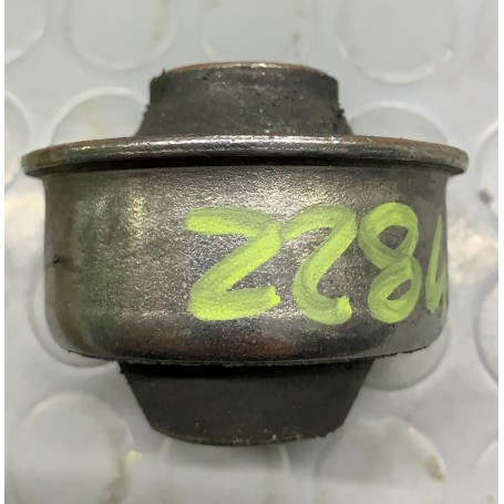 SILENT BLOCK ANTERIORE DX-SX ADATTO PER PEUGEOT 206 DISP BIRTH 2284 POS.ORIGINALE