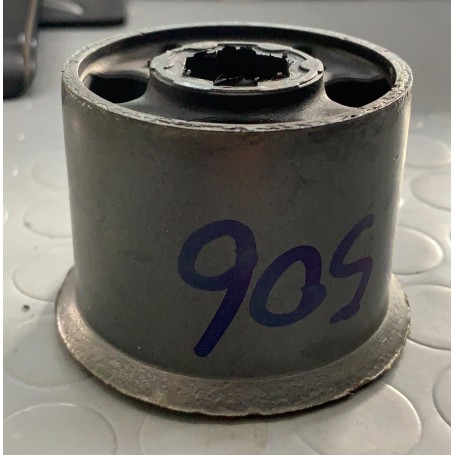 SILENT BLOCK ANTERIORE DX-SX ADATTO PER SEAT-AUDI DISP BIRTH 2506 POS.ORIGINALE