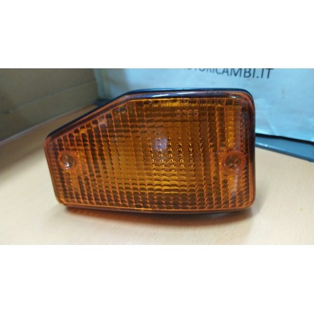 FANALINO FRECCIA ANTERIORE SINISTRO PER AUTOBIANCHI A112 modelli dal 1977 al 1982 SCAFF.FARI PIAN32