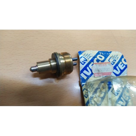 SENSORE LUCI RETROMARCIA IVECO 42489681 CASSA 291/A