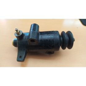 CILINDRO RIPETITORE FRIZIONE IVECO 645N-N1-N2-N3-662N1-N2-N3-650N-N1-N2-OM100 CASSA 296/A