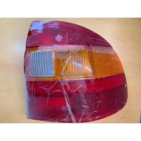 FANALE POSTERIORE DESTRO OPEL ASTRA 1991 CASSA