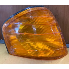 FANALE FRECCIA ANTERIORE DX MERCEDES CLASSE C DAL 93 IN POI SCAFF. FARI PIAN. 31