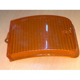 PLASTICA FANALE FRECCIA POSTERIORE DESTRA FIAT 127 MK1 SCAFF. FARI PIAN. 31