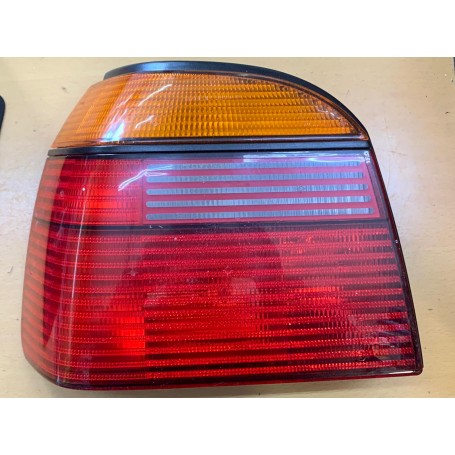 FANALE POSTERIORE SINISTRO GOLF 91 SCAFF. FARI PIAN.